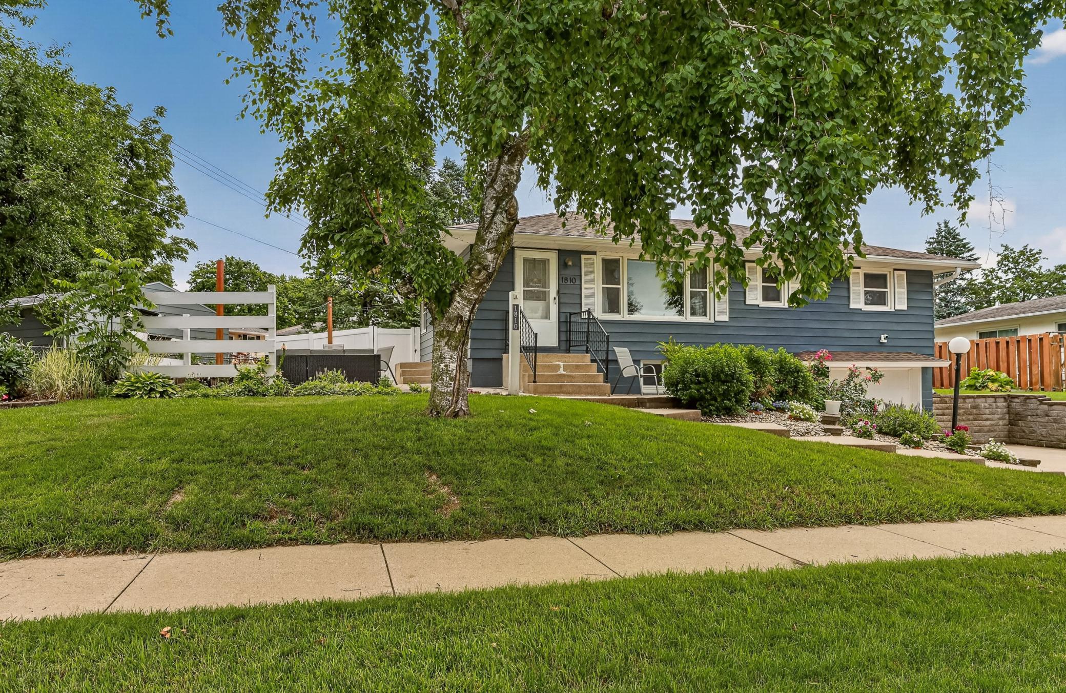 1810 25th Avenue Northwest Rochester, MN 55901 - Photo 25 of 38