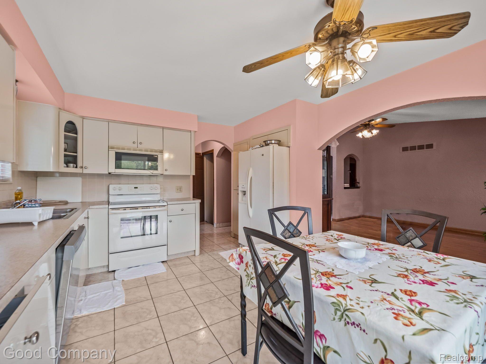 1041 Milverton Road Troy, MI 48083 - Photo 14 of 24 Gallery Image 14