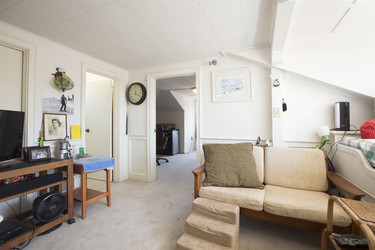 1344 Torrey Pines Road La Jolla, CA 92037 - Photo 14 of 25 Gallery Image 14