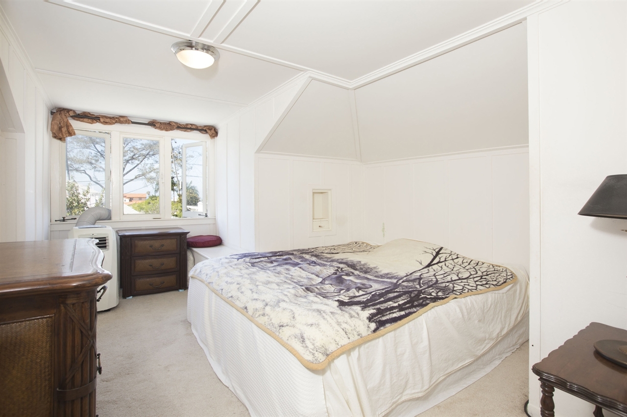 1344 Torrey Pines Road La Jolla, CA 92037 - Photo 15 of 25 Gallery Image 15