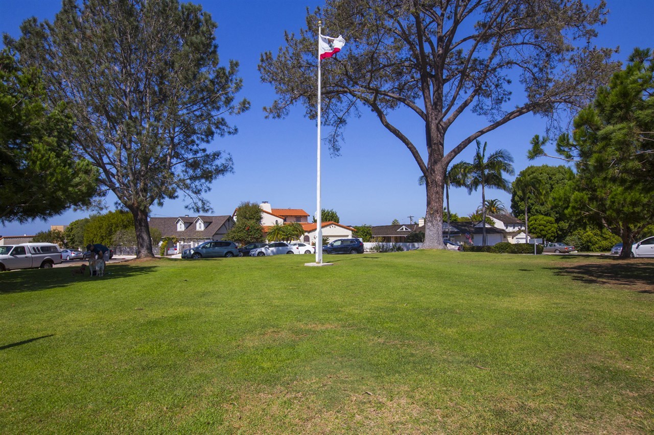 1344 Torrey Pines Road La Jolla, CA 92037 - Photo 24 of 25 Gallery Image 24