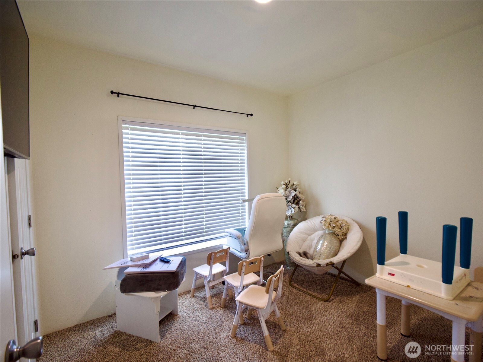 174958 West Apricot Road Grandview, WA 98930 - Photo 9 of 25