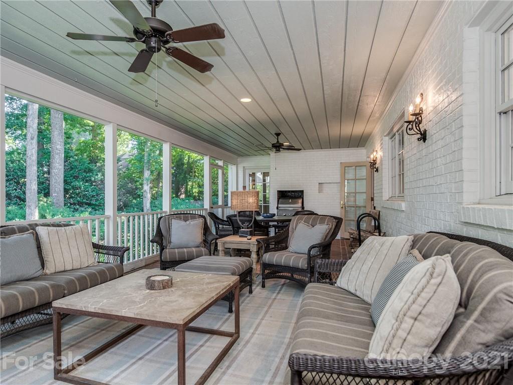 4311 Foxcroft Road Charlotte, NC 28211 - Photo 34 of 47 Gallery Image 34