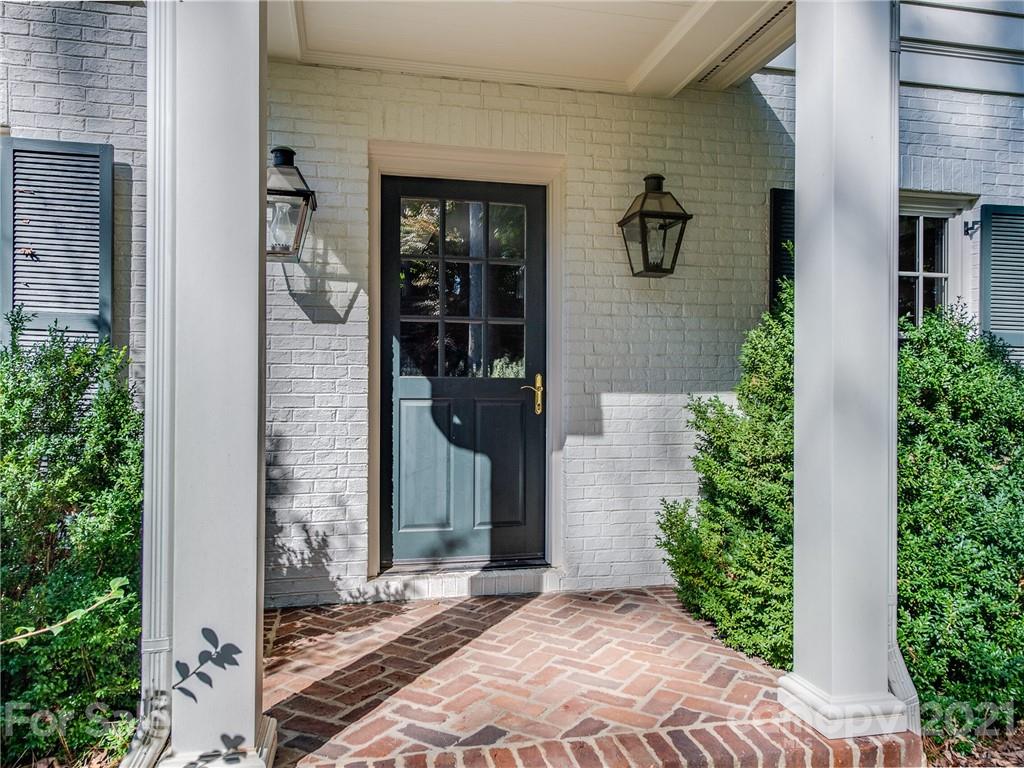4311 Foxcroft Road Charlotte, NC 28211 - Photo 41 of 47 Gallery Image 41