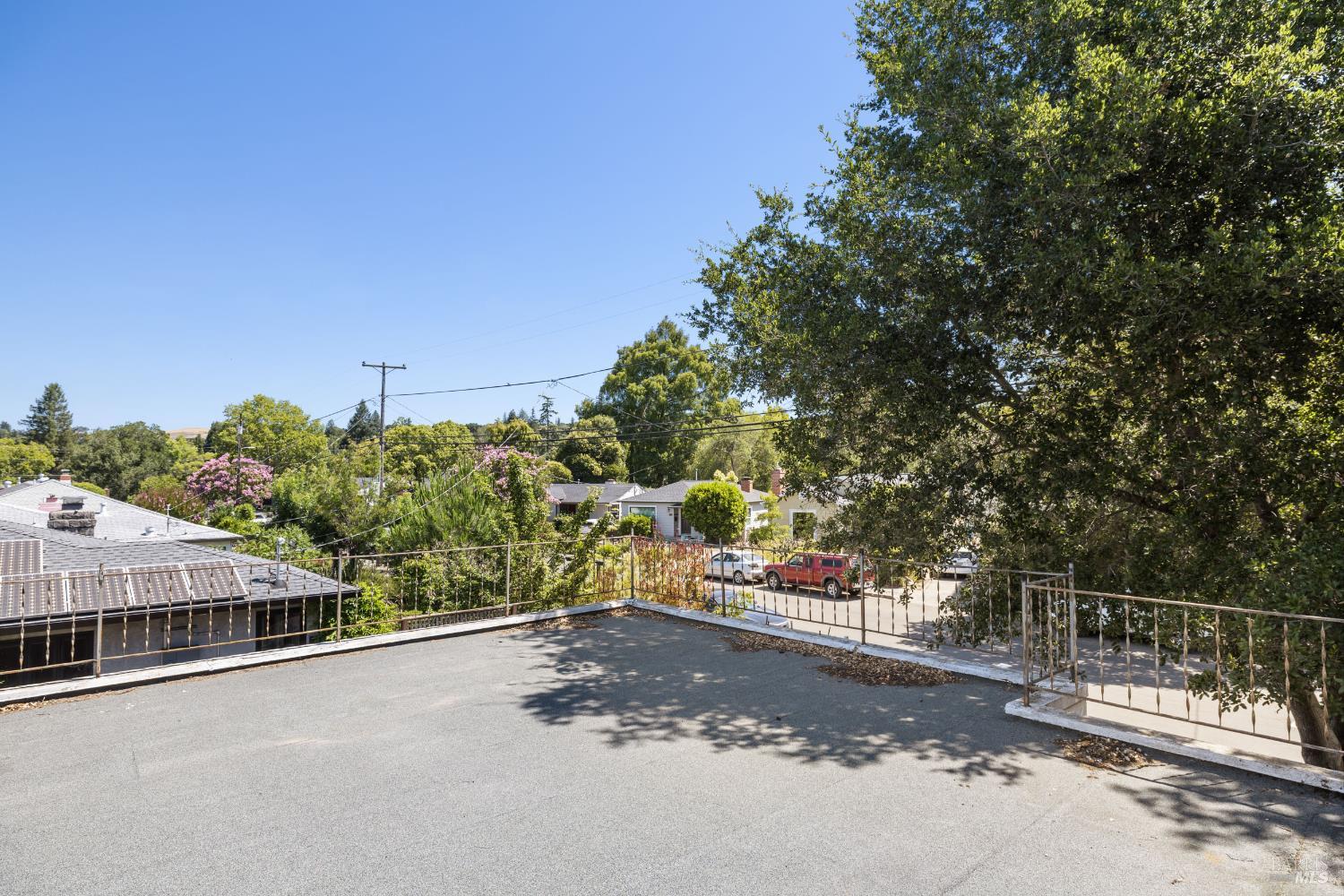 2053 Humboldt Street Santa Rosa, CA 95404 - Photo 19 of 30