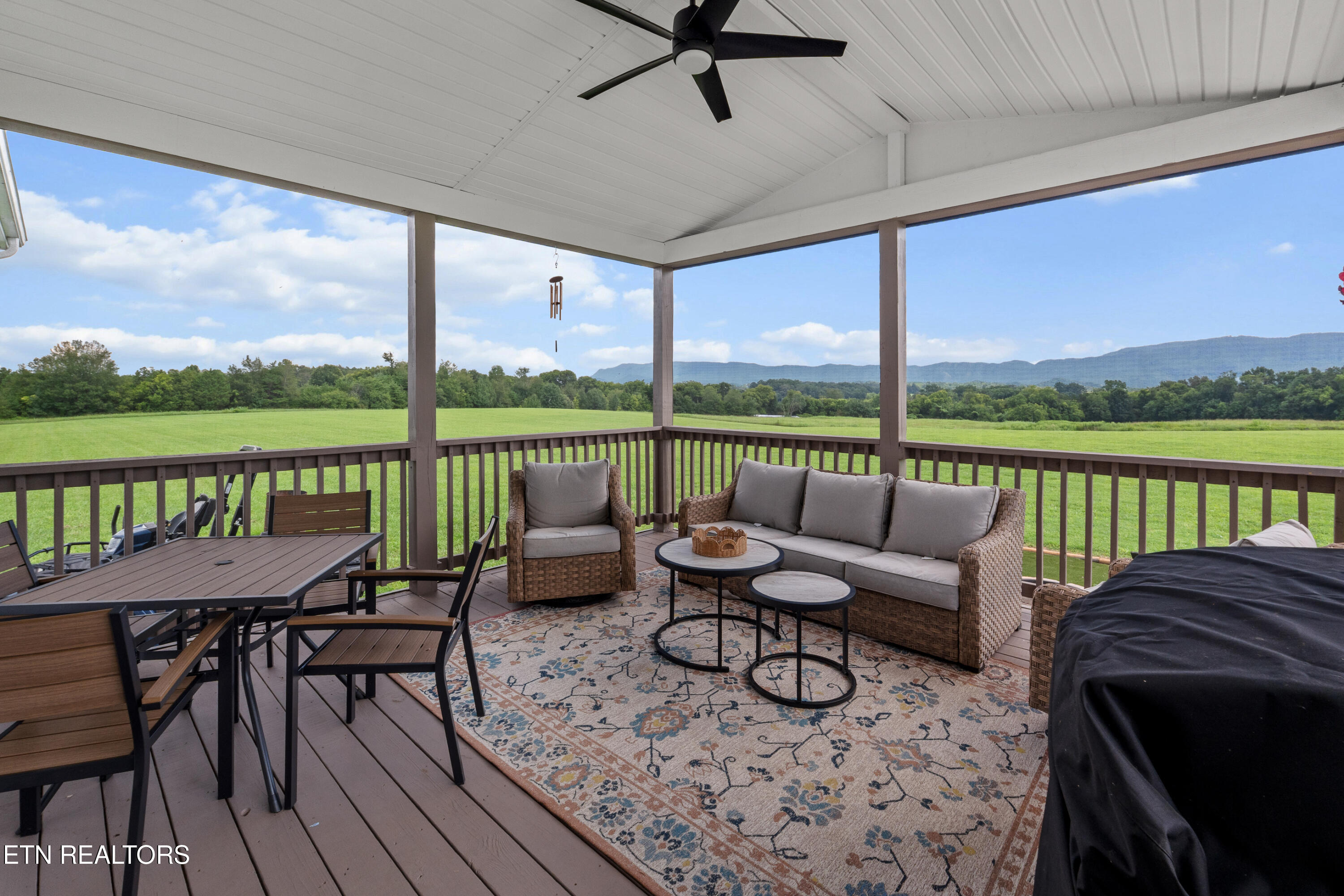 5208 Sevierville Road Maryville, TN 37804 - Photo 32 of 54 DSC00102-2
