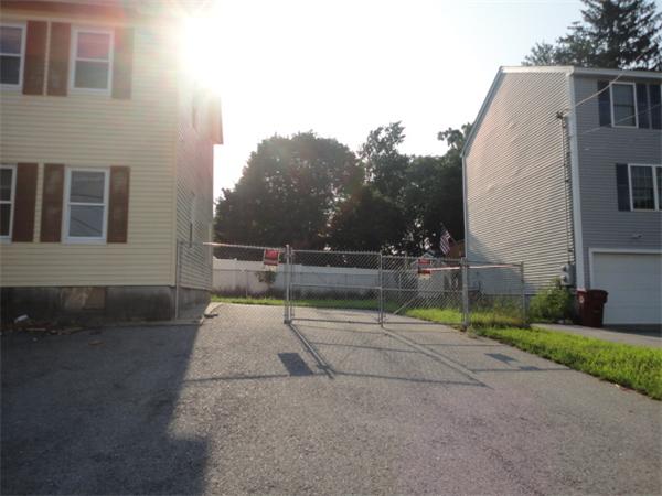 362-364 Riverside Street Lowell, MA 01854 - Photo 3 of 9 Gallery Image 3