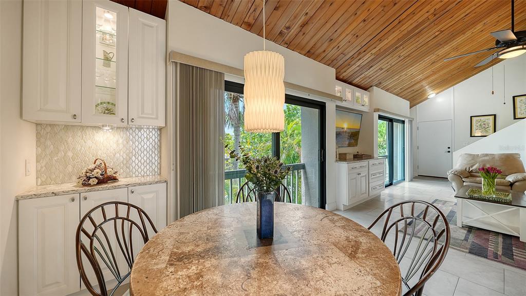 218 Pass Key Road, Unit 218 Sarasota, FL 34242 - Photo 11 of 62