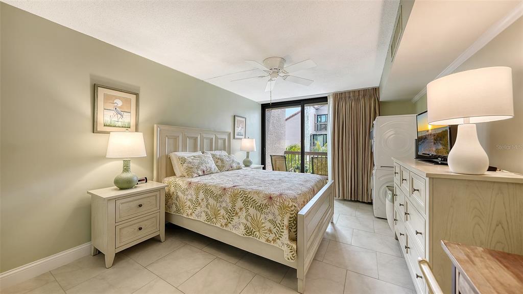 218 Pass Key Road, Unit 218 Sarasota, FL 34242 - Photo 17 of 62