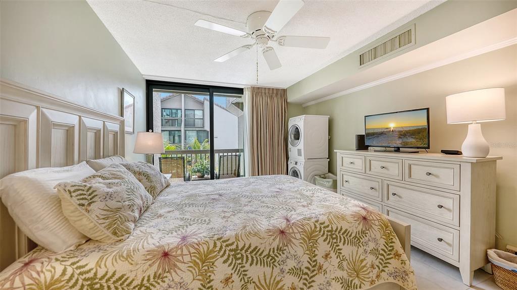 218 Pass Key Road, Unit 218 Sarasota, FL 34242 - Photo 19 of 62