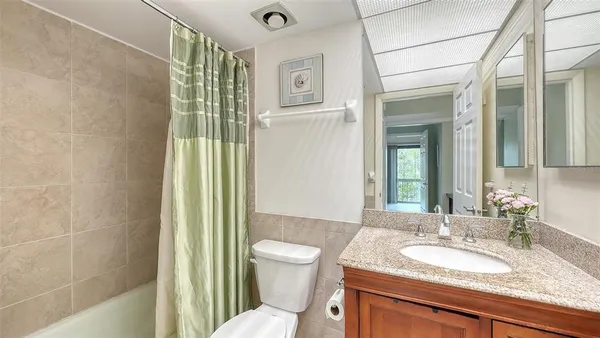 $645,000 | 218 Pass Key Road, Unit 218, Sarasota, FL 34242