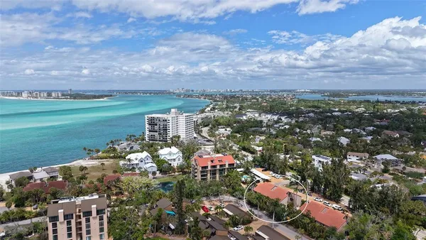 $645,000 | 218 Pass Key Road, Unit 218, Sarasota, FL 34242