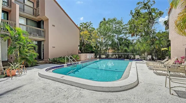 $645,000 | 218 Pass Key Road, Unit 218, Sarasota, FL 34242