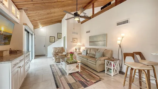 $645,000 | 218 Pass Key Road, Unit 218, Sarasota, FL 34242