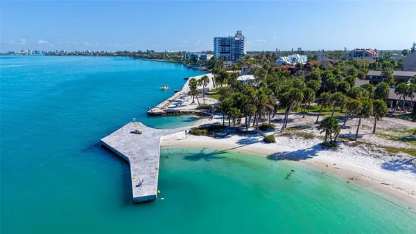 $645,000 | 218 Pass Key Road, Unit 218, Sarasota, FL 34242