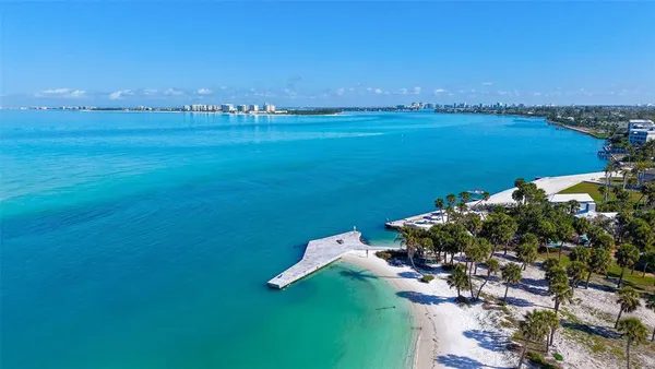$645,000 | 218 Pass Key Road, Unit 218, Sarasota, FL 34242