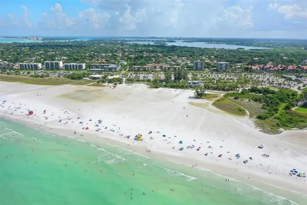 $645,000 | 218 Pass Key Road, Unit 218, Sarasota, FL 34242
