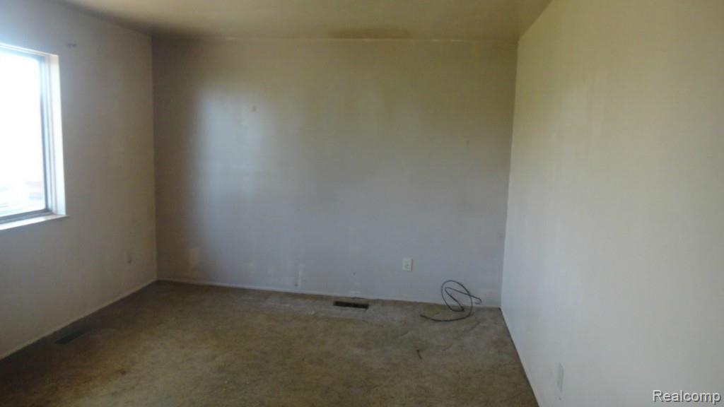 9430 Gale Road Goodrich, MI 48438 - Photo 12 of 24 DSC09848.jpg