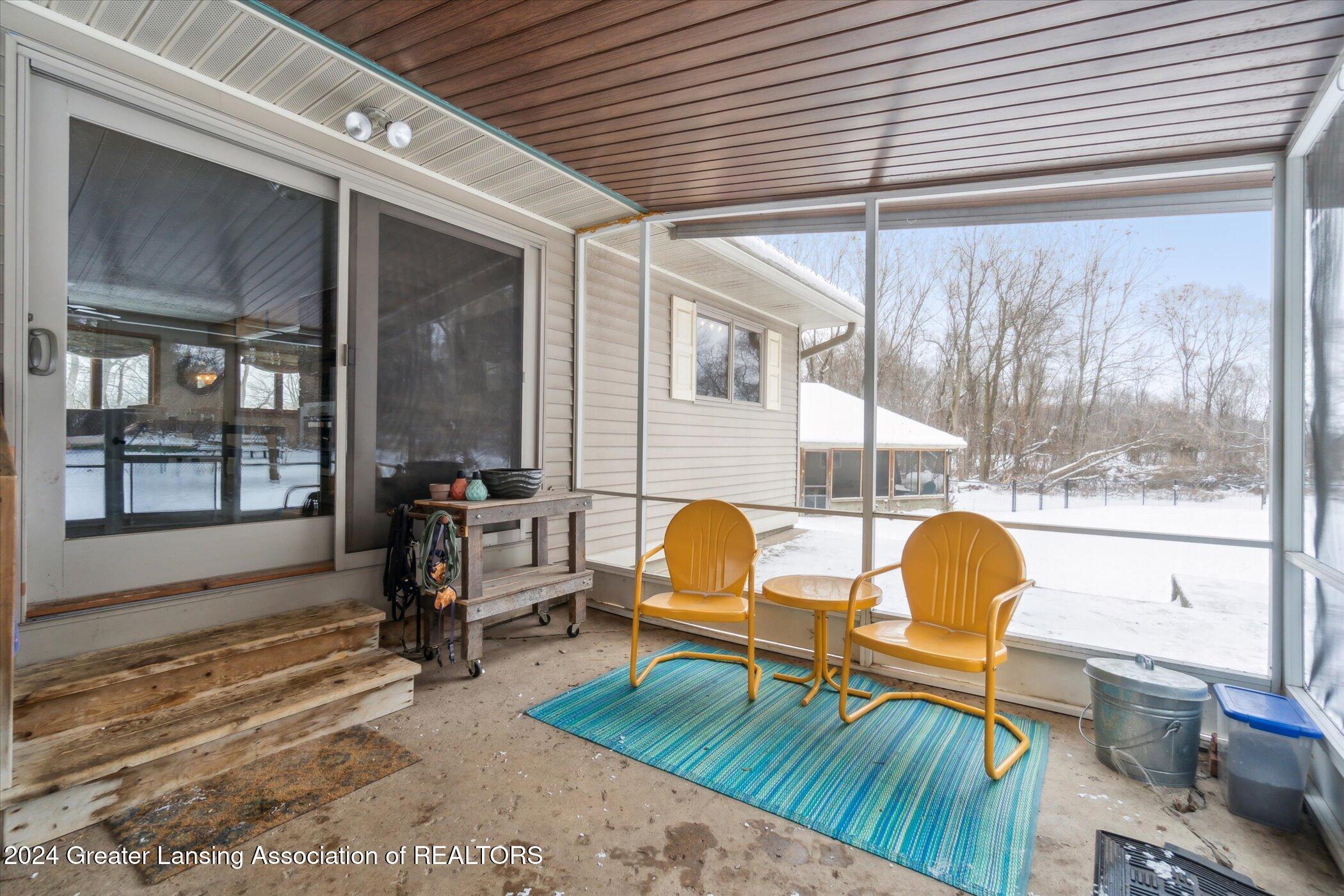 10186 North Shaytown Road Mulliken, MI 48861 - Photo 42 of 70 Main back porch