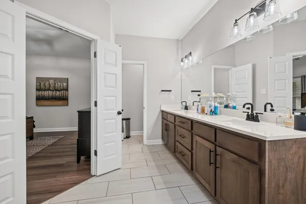 $610,000 | 3825 Mebane Road, Oakland, TN 38060