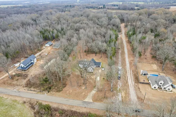 $610,000 | 3825 Mebane Road, Oakland, TN 38060