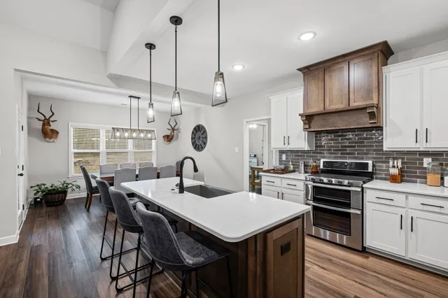 $625,000 | 3825 Mebane Road, Oakland, TN 38060