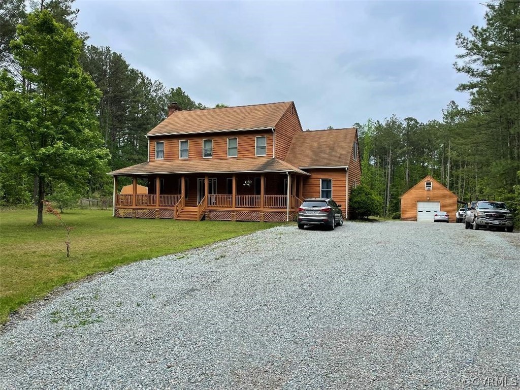 Long Driveway and Huge Parking Area