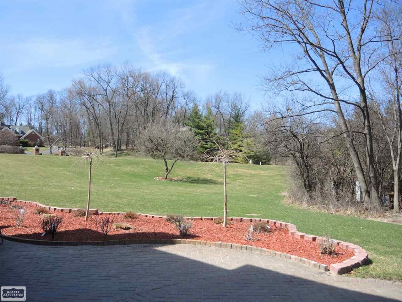5405 Abbey Road Rochester, MI 48306 - Photo 79 of 96