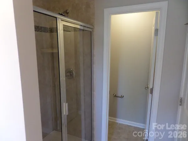 $2,400 | 3339 Major Samuals Way, Charlotte, NC 28208