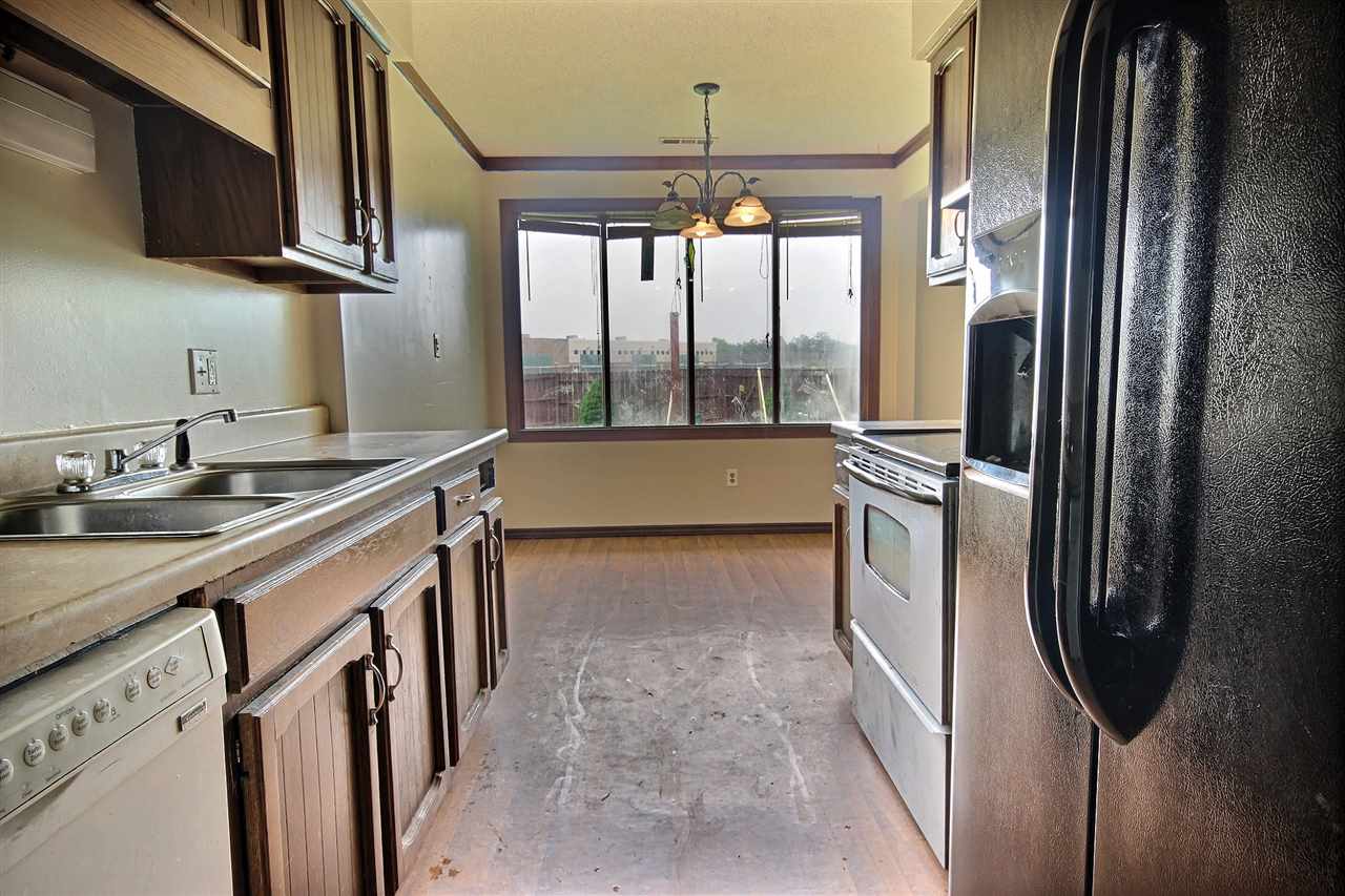 9227 Mariners Ridge Drive Fort Wayne, IN 46819 - Photo 4 of 9