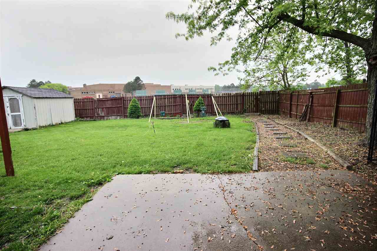9227 Mariners Ridge Drive Fort Wayne, IN 46819 - Photo 9 of 9