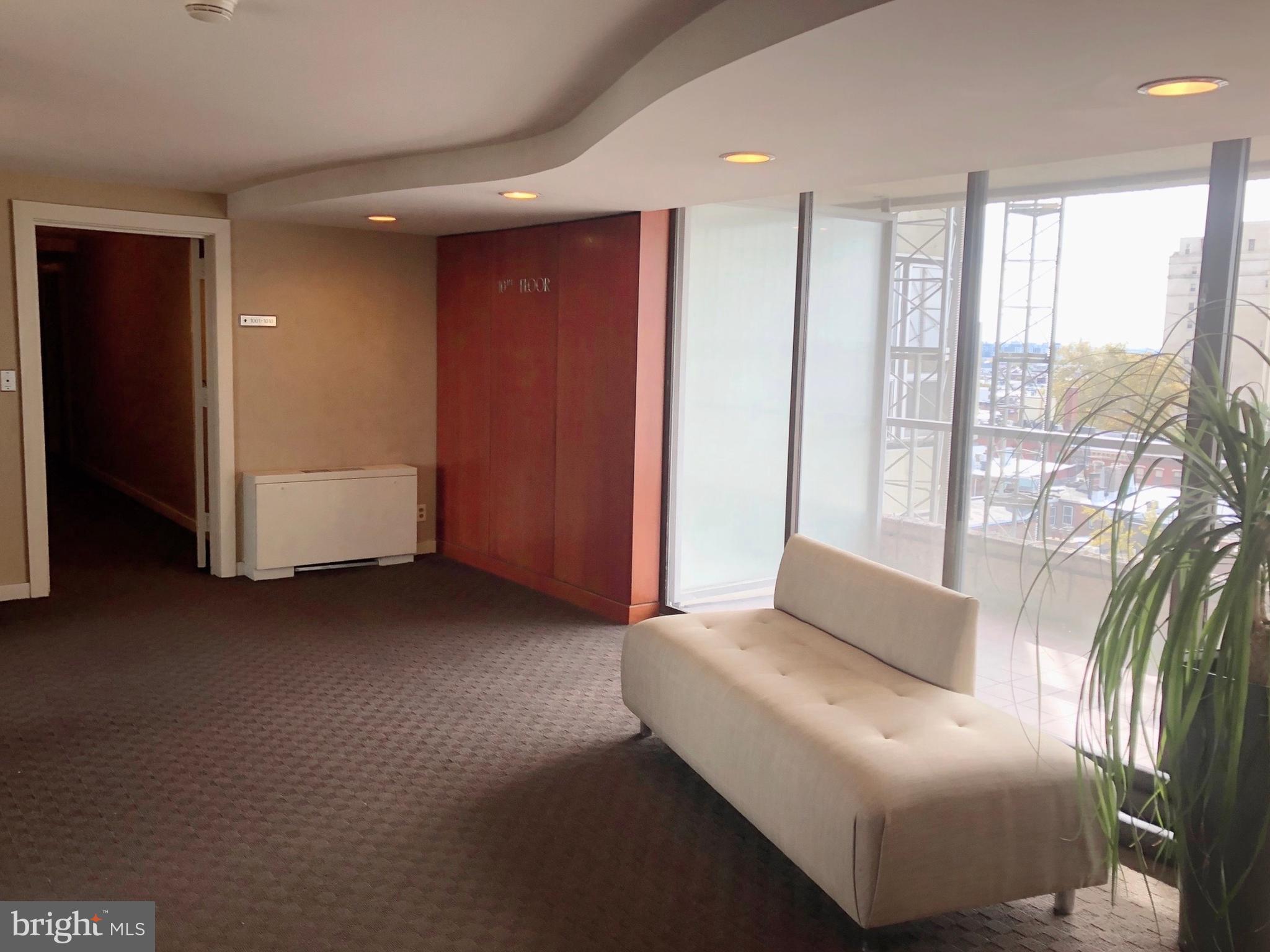 224-30 West Rittenhouse Square, Unit 1014 Philadelphia, PA 19103 - Photo 13 of 16