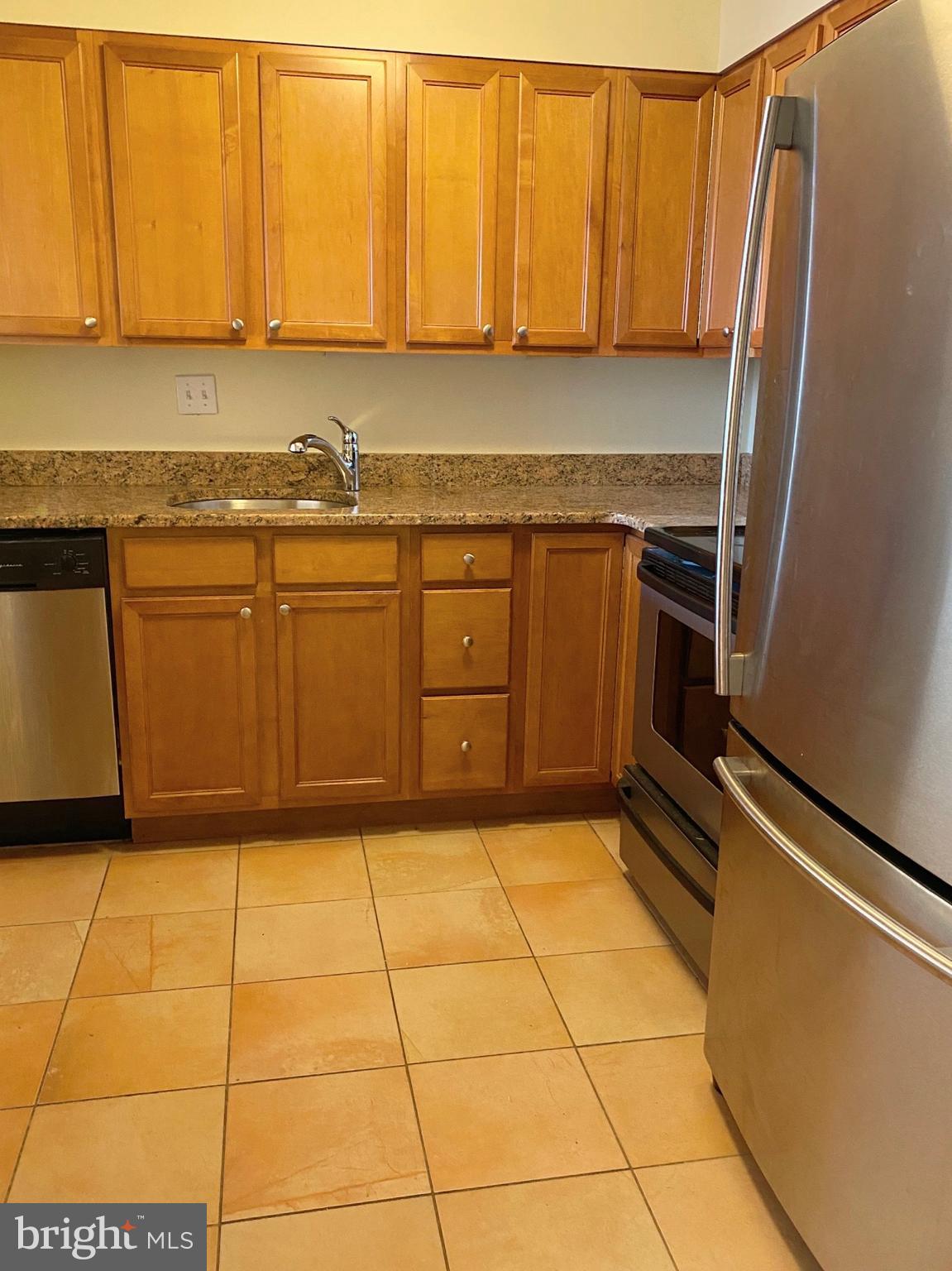 224-30 West Rittenhouse Square, Unit 1014 Philadelphia, PA 19103 - Photo 4 of 16