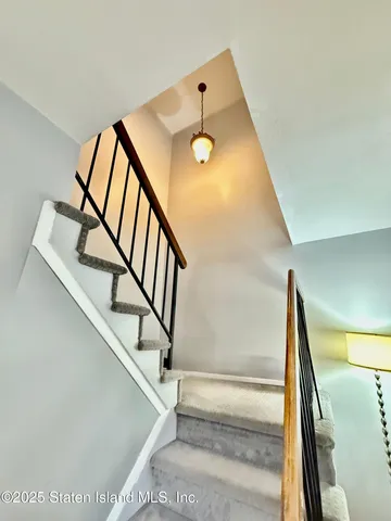 $488,000 | 19 Tiger Court | Graniteville