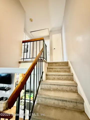 $488,000 | 19 Tiger Court | Graniteville