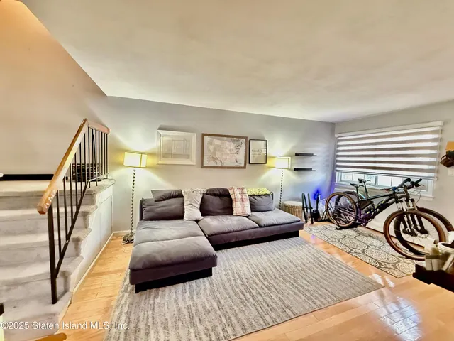 $488,000 | 19 Tiger Court | Graniteville