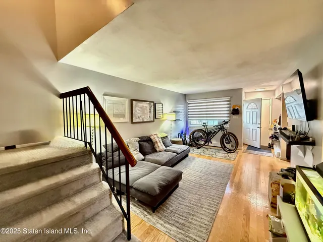 $488,000 | 19 Tiger Court | Graniteville