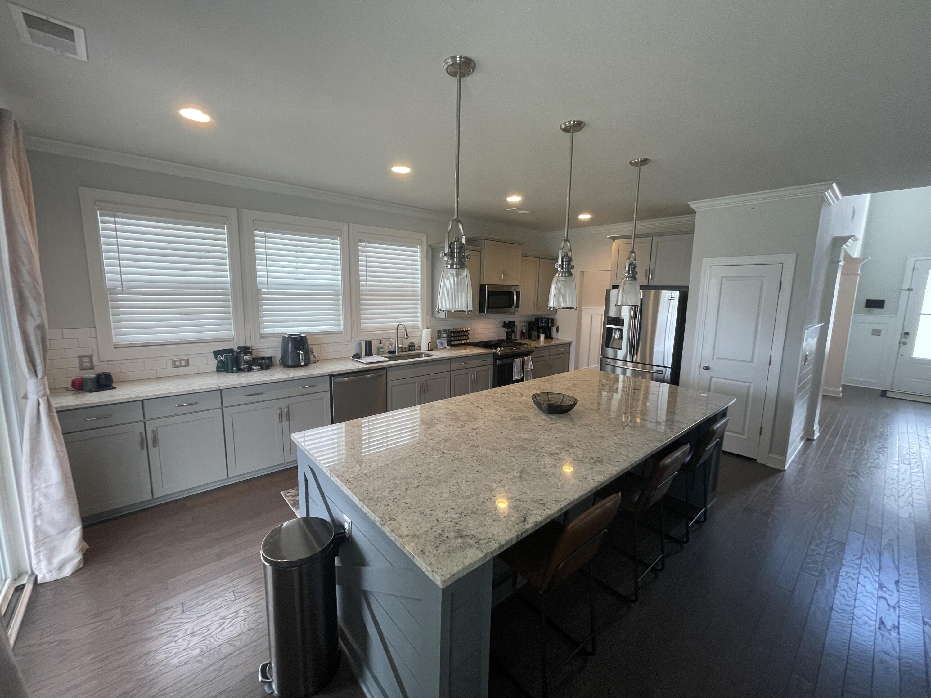 208 Seaworthy Street Summerville, SC 29486 - Photo 5 of 28 IMG_0730