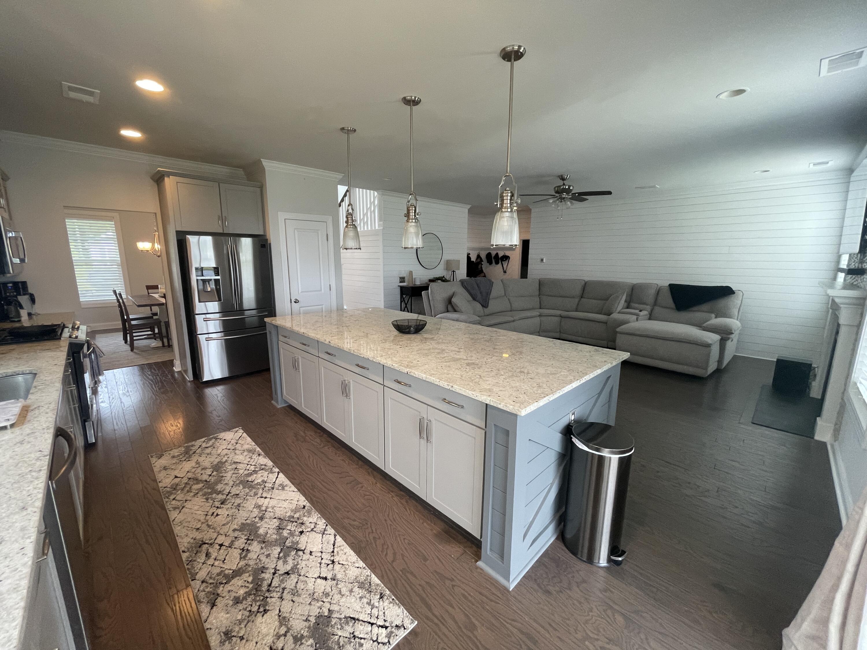 208 Seaworthy Street Summerville, SC 29486 - Photo 6 of 28 IMG_0734