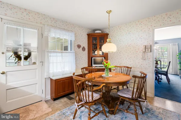 $650,000 | 1247 Thomas Road, Wayne, PA 19087