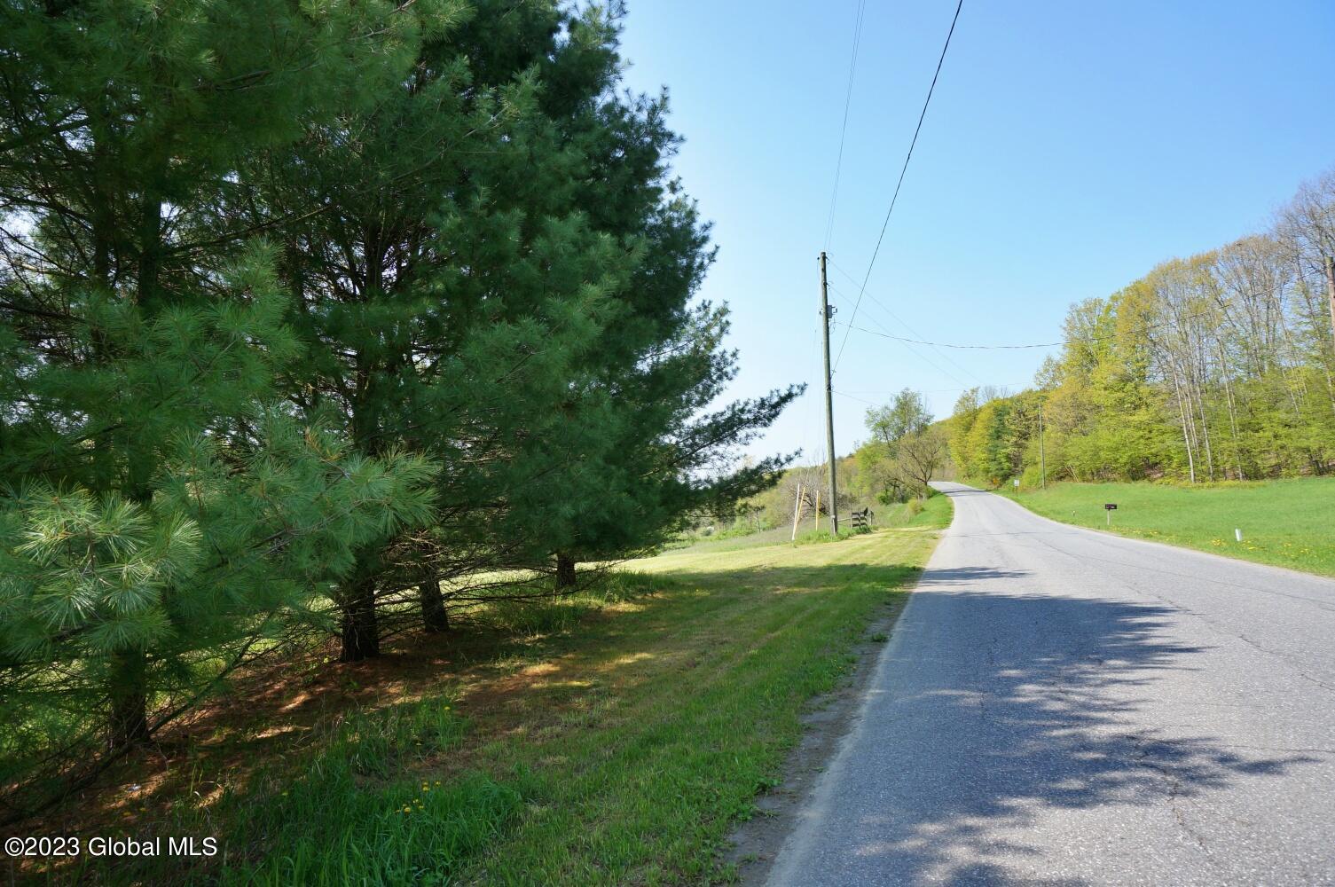 498 Chamberlin Mills Road Hebron, NY 12865 - Photo 5 of 38 DSC06280
