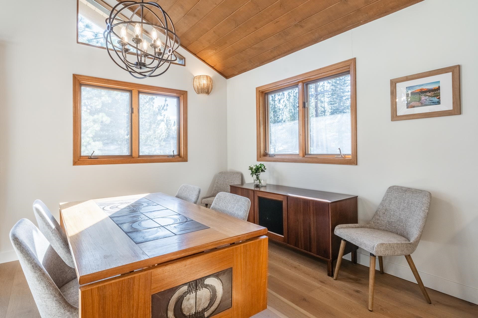 14 Holiday Way Mammoth Lakes, CA 93546 - Photo 11 of 47