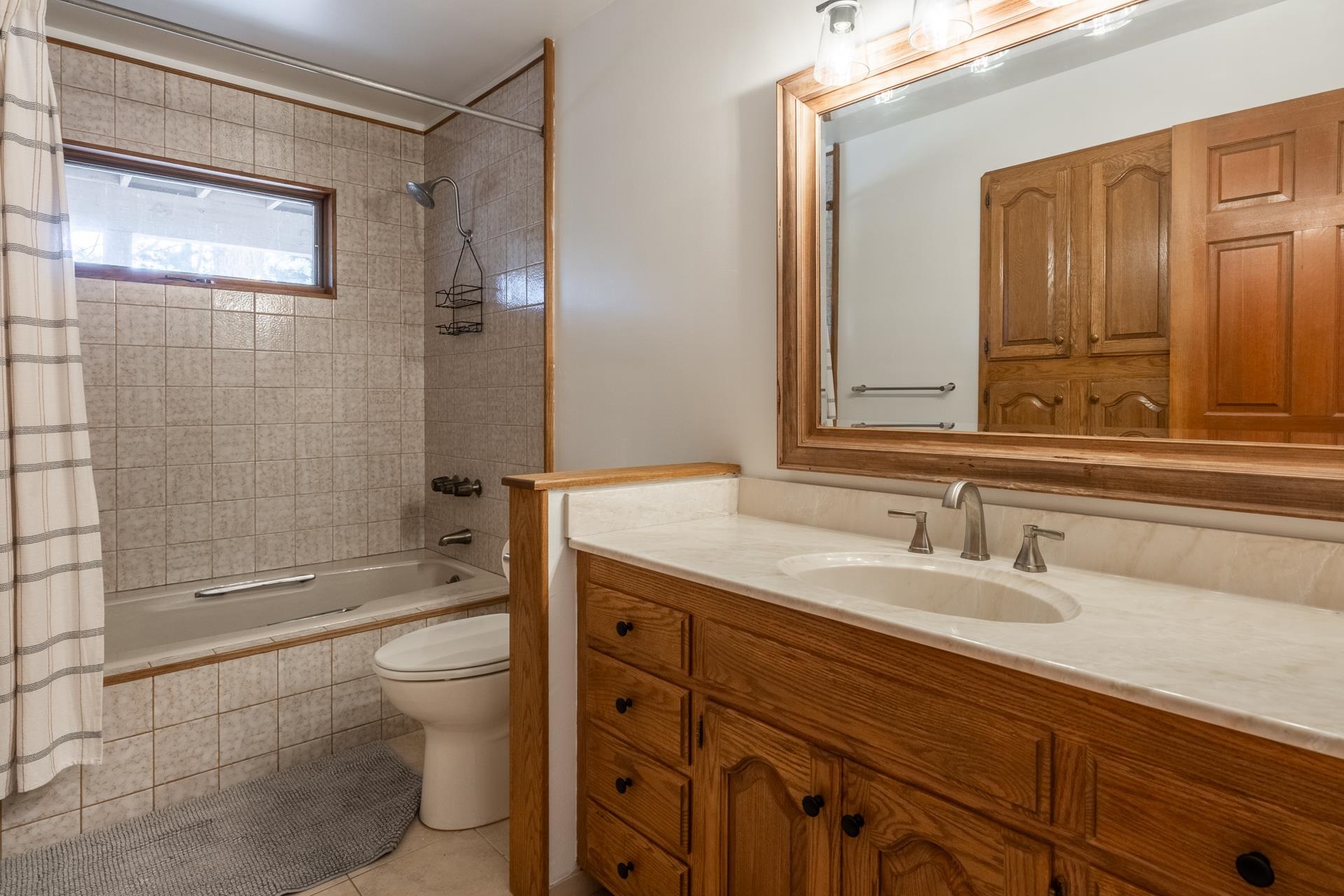 14 Holiday Way Mammoth Lakes, CA 93546 - Photo 26 of 47