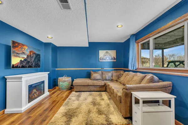 $300,000 | 605 Hickory Drive, St. Joseph, MN 56374