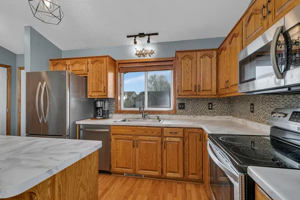 $300,000 | 605 Hickory Drive, St. Joseph, MN 56374