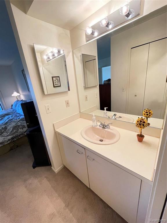 680 Highgate Mews, Unit 73 Rochester Hills, MI 48307 - Photo 24 of 43