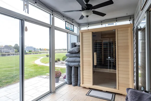 $399,900 | 427 Captains Court, Unit F, Winneconne, WI 54986