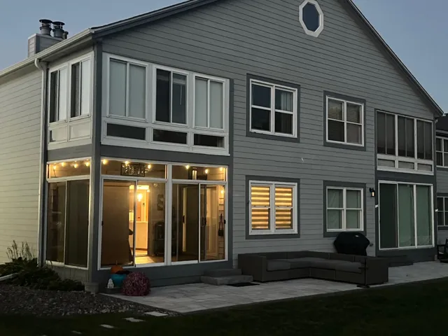 $399,900 | 427 Captains Court, Unit F, Winneconne, WI 54986