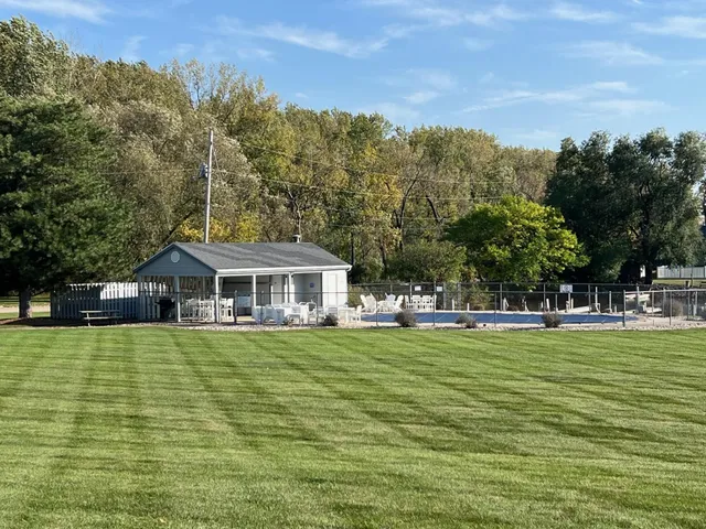 $399,900 | 427 Captains Court, Unit F, Winneconne, WI 54986