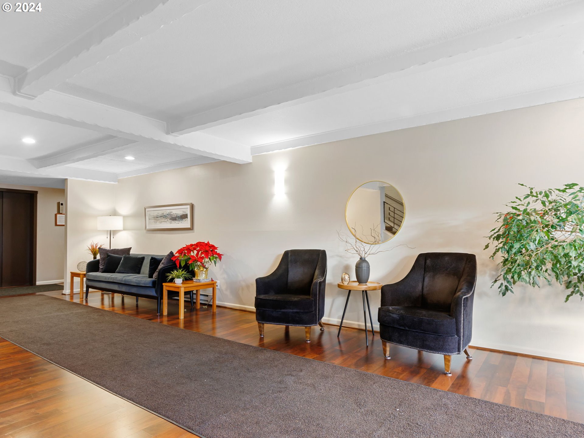 4460 Southwest Scholls Ferry Road, Unit 25A Portland, OR 97225 - Photo 2 of 20 Community Amenities